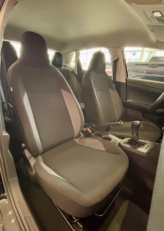 VOLKSWAGEN Polo Track 1.0 12V 2024/2024 PC VEÍCULOS SANTA CRUZ DO SUL / Carros no Vale