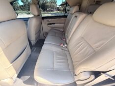 TOYOTA HILUX SW4 3.0 SRV 4X4 7 LUGARES 16V TURBO INTERCOOLER 2014/2014 ELY AUTOMÓVEIS LAJEADO / Carros no Vale