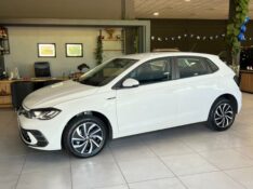 VOLKSWAGEN POLO 1.0 170 TSI HIGHLINE AUTOMÁTICO 2023/2023 JOÃO CARROS MULTIMARCAS GUAPORÉ / Carros no Vale