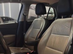 CHEVROLET TRACKER 1.8 LTZ 2015/2015 JM AUTOMÓVEIS VENÂNCIO AIRES / Carros no Vale