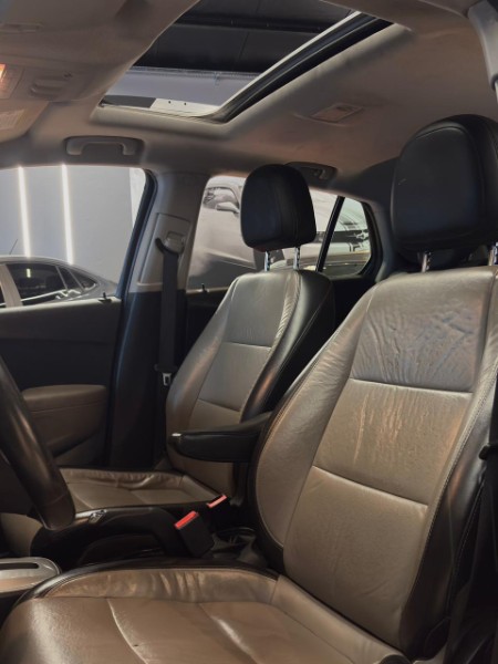 CHEVROLET TRACKER 1.8 LTZ 2015/2015 JM AUTOMÓVEIS VENÂNCIO AIRES / Carros no Vale