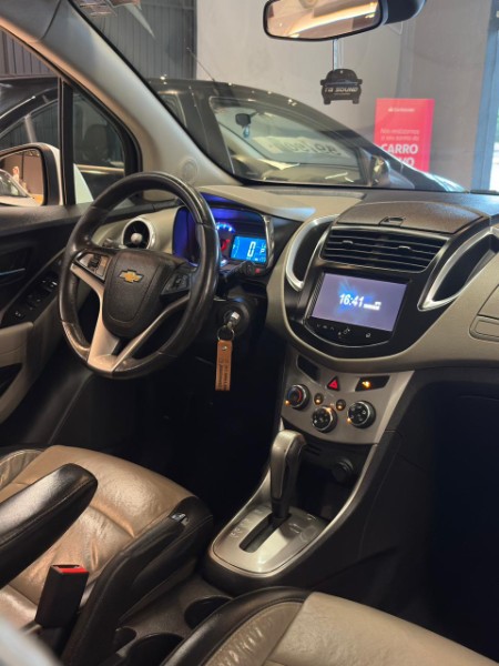CHEVROLET TRACKER 1.8 LTZ 2015/2015 JM AUTOMÓVEIS VENÂNCIO AIRES / Carros no Vale