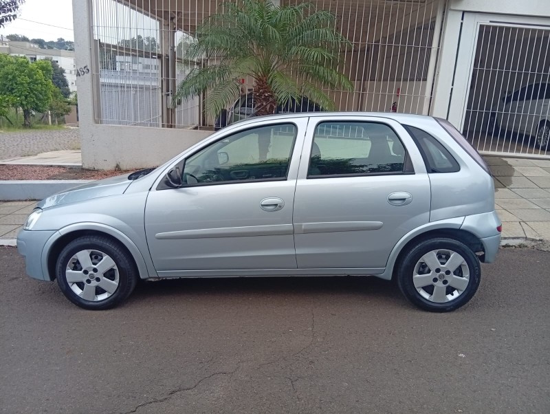 CHEVROLET CORSA HATCH MAXX 1.4 2011/2012 ALTERNATIVA VEÍCULOS LAJEADO / Carros no Vale