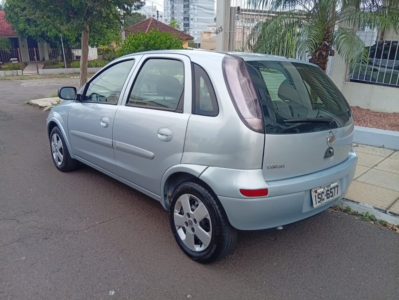 CHEVROLET CORSA HATCH MAXX 1.4 2011/2012 ALTERNATIVA VEÍCULOS LAJEADO / Carros no Vale