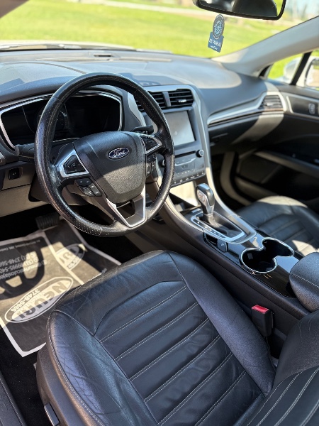 FORD FUSION 2.5 16V FLEX 4P AUTOMÁTICO 2014/2014 NEURI VEÍCULOS LAJEADO / Carros no Vale