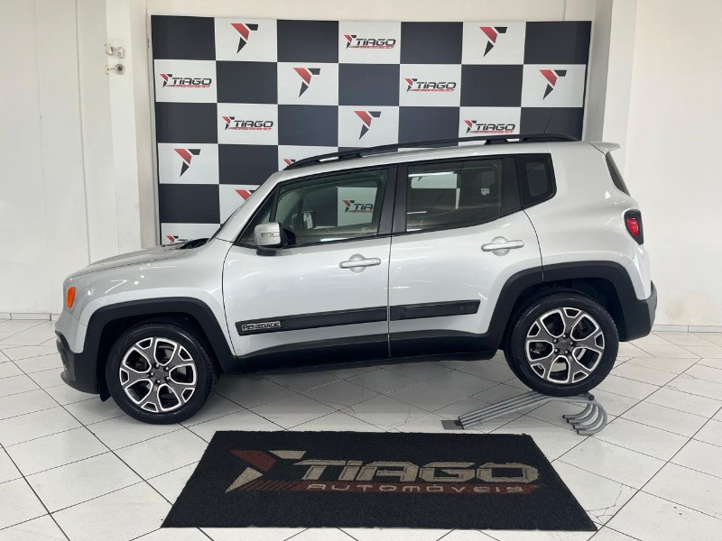 JEEP RENEGADE 1.8 LONGITUDE 2016/2016 TIAGO AUTOMÓVEIS VENÂNCIO AIRES / Carros no Vale
