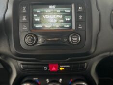 JEEP RENEGADE 1.8 LONGITUDE 2016/2016 TIAGO AUTOMÓVEIS VENÂNCIO AIRES / Carros no Vale