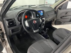 FIAT PALIO WEEKEND ATTRACTIVE 1.4 8V 2014/2014 TIAGO AUTOMÓVEIS VENÂNCIO AIRES / Carros no Vale