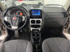 FIAT PALIO WEEKEND ATTRACTIVE 1.4 8V 2014/2014 TIAGO AUTOMÓVEIS VENÂNCIO AIRES / Carros no Vale