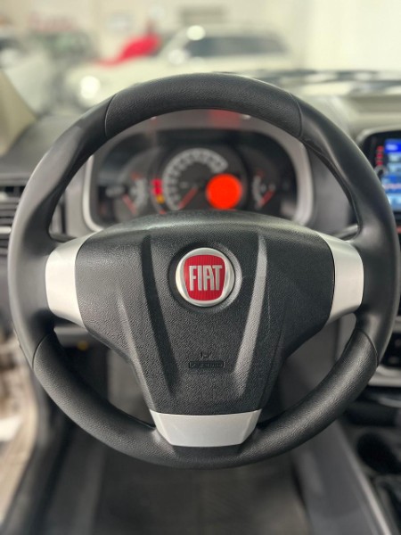 FIAT PALIO WEEKEND ATTRACTIVE 1.4 8V 2014/2014 TIAGO AUTOMÓVEIS VENÂNCIO AIRES / Carros no Vale