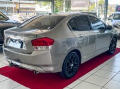 HONDA CITY 1.5 EX 16V FLEX 4P MANUAL 2009/2010 DUARTE VEÍCULOS PORTO ALEGRE / Carros no Vale