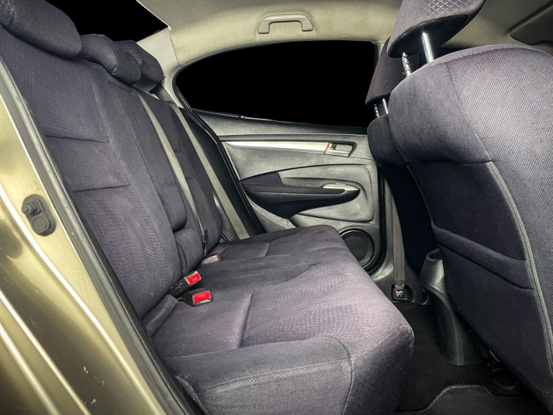 HONDA CITY 1.5 EX 16V FLEX 4P MANUAL 2009/2010 DUARTE VEÍCULOS PORTO ALEGRE / Carros no Vale