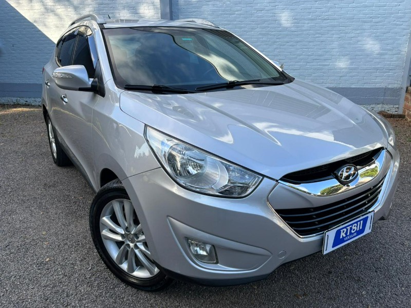 HYUNDAI IX35 /2012 RT 811 VEÍCULOS ARROIO DO MEIO / Carros no Vale
