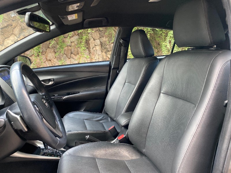 TOYOTA YARIS XS 1.5 2019/2020 ESTAÇÃO DO CARRO ESTRELA / Carros no Vale