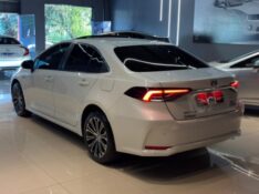 TOYOTA COROLLA 1.8 ALTIS PREMIUM 16V HÍBRIDO 2021/2022 JM AUTOMÓVEIS VENÂNCIO AIRES / Carros no Vale