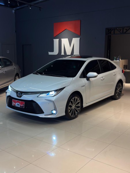 TOYOTA COROLLA 1.8 ALTIS PREMIUM 16V HÍBRIDO 2021/2022 JM AUTOMÓVEIS VENÂNCIO AIRES / Carros no Vale