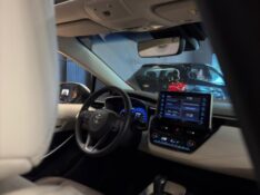 TOYOTA COROLLA 1.8 ALTIS PREMIUM 16V HÍBRIDO 2021/2022 JM AUTOMÓVEIS VENÂNCIO AIRES / Carros no Vale