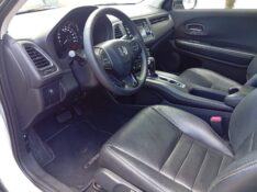 HONDA HR-V 1.8 EX 2016/2016 ALTERNATIVA VEÍCULOS LAJEADO / Carros no Vale