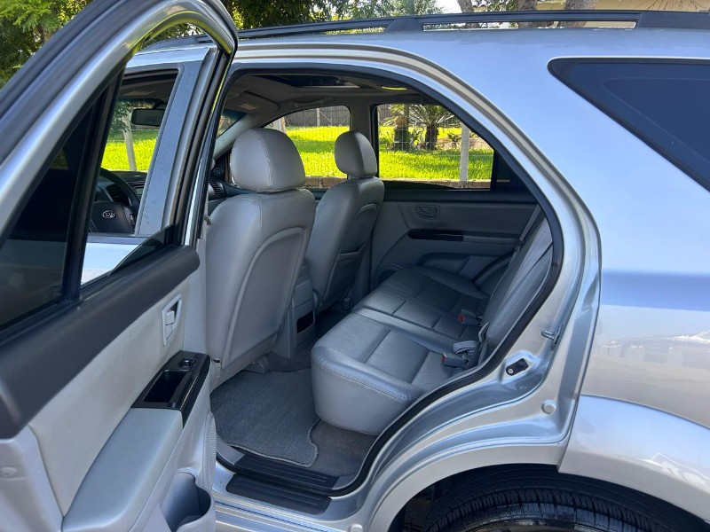 KIA SORENTO 2.5 EX 4X4 16V TURBO INTERCOOLER DIESEL 4P AUTOMÁTICO 2009/2009 LS MULTIMARCAS VENÂNCIO AIRES / Carros no Vale