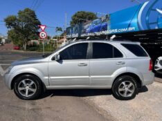 KIA SORENTO 2.5 EX 4X4 16V TURBO INTERCOOLER DIESEL 4P AUTOMÁTICO 2009/2009 LS MULTIMARCAS VENÂNCIO AIRES / Carros no Vale