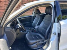 VOLKSWAGEN JETTA COMFORTLINE 2.0 T.FLEX 8V 4P TIPT. 2014/2014 LS MULTIMARCAS VENÂNCIO AIRES / Carros no Vale