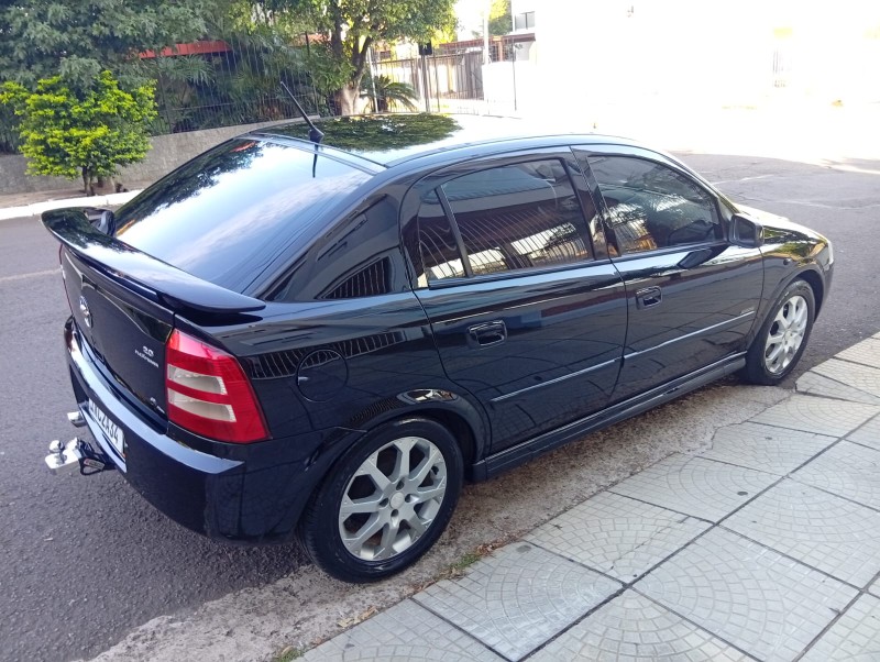 CHEVROLET ASTRA 2.0 ADVANTAGE 2010/2011 ALTERNATIVA VEÍCULOS LAJEADO / Carros no Vale