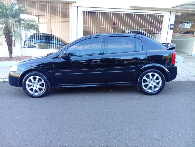 CHEVROLET ASTRA 2.0 ADVANTAGE 2010/2011 ALTERNATIVA VEÍCULOS LAJEADO / Carros no Vale