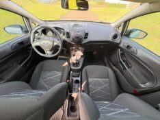 FORD FIESTA 1.5 SE HATCH 16V FLEX 4P MANUAL /2015 NEURI VEÍCULOS LAJEADO / Carros no Vale