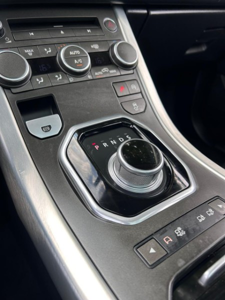 LAND ROVER RANGE ROVER EVOQUE 2.2 SDA PRESTIGE 4X4 16V 2015/2015 LS MULTIMARCAS VENÂNCIO AIRES / Carros no Vale