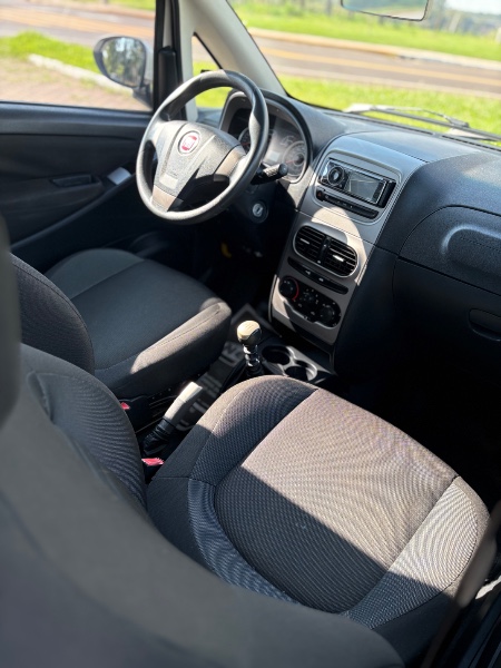 FIAT IDEIA ELX 1.4 FIRE / 2014/2014 NEURI VEÍCULOS LAJEADO / Carros no Vale