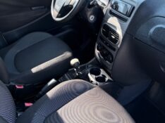 FIAT IDEIA ELX 1.4 FIRE / 2014/2014 NEURI VEÍCULOS LAJEADO / Carros no Vale