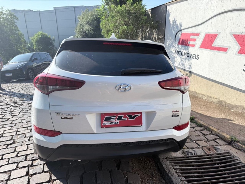 HYUNDAI TUCSON 1.6 GL TURBO 16V 2018/2018 ELY AUTOMÓVEIS LAJEADO / Carros no Vale
