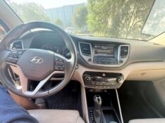 HYUNDAI TUCSON 1.6 GL TURBO 16V 2018/2018 ELY AUTOMÓVEIS LAJEADO / Carros no Vale