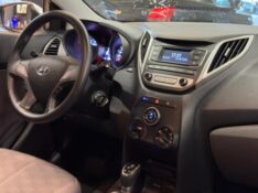 HYUNDAI HB20S 1.6 COMFORT 2016/2017 JM AUTOMÓVEIS VENÂNCIO AIRES / Carros no Vale