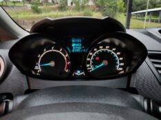 FORD FIESTA SEL 1.6 16V FLEX AUT 5P 2017/2017 TS VEÍCULOS ANTA GORDA / Carros no Vale