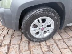 FIAT IDEA 1.8 ADVENTURE LOCKER 8V 2013/2013 ELY AUTOMÓVEIS LAJEADO / Carros no Vale