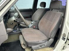 TOYOTA HILUX 2.8 4X4 8V /2001 RT 811 VEÍCULOS ARROIO DO MEIO / Carros no Vale