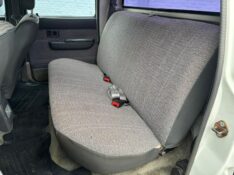 TOYOTA HILUX 2.8 4X4 8V /2001 RT 811 VEÍCULOS ARROIO DO MEIO / Carros no Vale