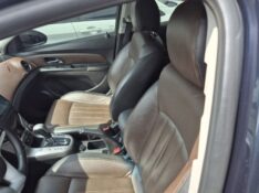 CHEVROLET CRUZE SPORT6 LTZ 1.8 2015/2016 TS VEÍCULOS ANTA GORDA / Carros no Vale