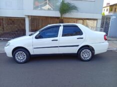 FIAT SIENA FIRE FLEX 2010/2011 ALTERNATIVA VEÍCULOS LAJEADO / Carros no Vale