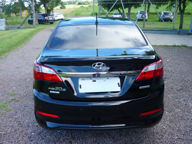HYUNDAI HB20S 1.6 COMFORT STYLE 16V FLEX 4P AUTOMÁTICO 2016/2016 PREMIUM AUTOMÓVEIS ARROIO DO MEIO / Carros no Vale