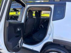 JEEP RENEGADE LONGITUDE 2.0 4X4 TB DIESEL AUT 2016/2016 LS MULTIMARCAS VENÂNCIO AIRES / Carros no Vale