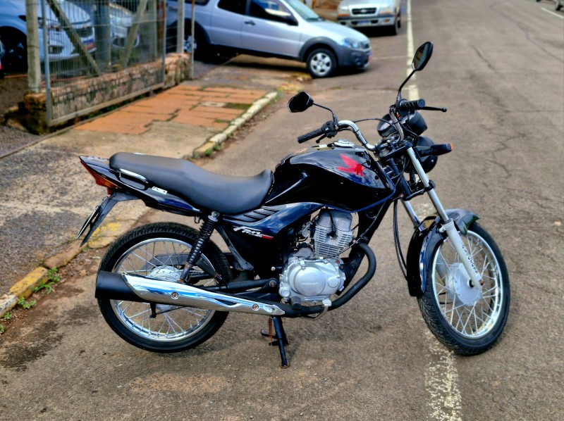 HONDA MOTOS CG 150 FAN ESI 2011/2012 CRUZEIRO MULTIMARCAS CRUZEIRO DO SUL / Carros no Vale HONDA MOTOS CG 150 FAN ESI 2011/2012 CRUZEIRO MULTIMARCAS CRUZEIRO DO SUL / Carros no Vale