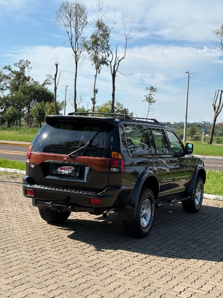 MITSUBISHI PAJERO SPORT HPE 4X4 2.8 TURBO INTERCOOLER 8V /2003 NEURI VEÍCULOS LAJEADO / Carros no Vale