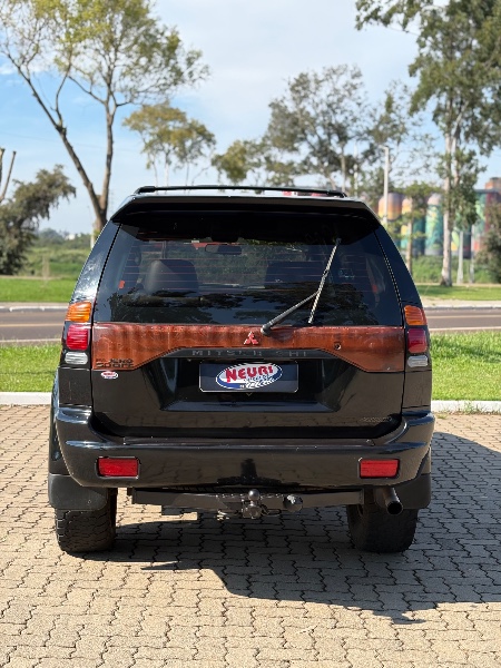 MITSUBISHI PAJERO SPORT HPE 4X4 2.8 TURBO INTERCOOLER 8V /2003 NEURI VEÍCULOS LAJEADO / Carros no Vale