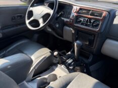 MITSUBISHI PAJERO SPORT HPE 4X4 2.8 TURBO INTERCOOLER 8V /2003 NEURI VEÍCULOS LAJEADO / Carros no Vale
