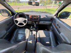 MITSUBISHI PAJERO SPORT HPE 4X4 2.8 TURBO INTERCOOLER 8V /2003 NEURI VEÍCULOS LAJEADO / Carros no Vale