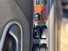 MITSUBISHI PAJERO SPORT HPE 4X4 2.8 TURBO INTERCOOLER 8V /2003 NEURI VEÍCULOS LAJEADO / Carros no Vale