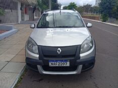 RENAULT SANDERO STEP WAY 1.6 2011/2012 ALTERNATIVA VEÍCULOS LAJEADO / Carros no Vale