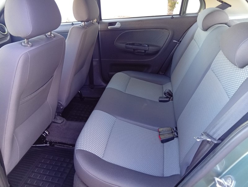 VOLKSWAGEN GOL 1.0 G5 4P 2010/2011 ALTERNATIVA VEÍCULOS LAJEADO / Carros no Vale